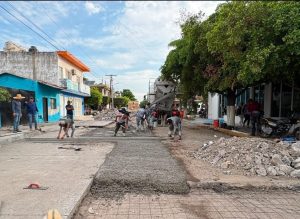 Avanza a su etapa final la rehabilitación del alcantarillado en la calle Juan Escutia