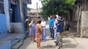 Gobierno de Mazatlán lleva atención y servicios a la colonia Azteca
