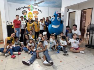 Peques aprenden a cuidar el agua y se divierten con Tita
