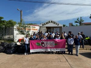 Recolectan tres camiones de desechos durante jornada de limpieza en la Genaro Estrada