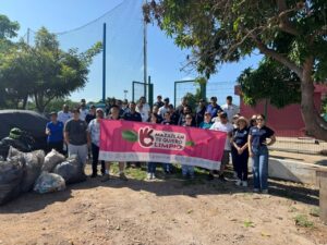 En Vistas del Mar, JUMAPAM recolecta cerca de 100 costales de basura con “Mazatlán Te Quiero Limpio”