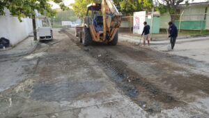 JUMAPAM ejecuta obras simultáneas de rehabilitación de alcantarillado en la colonia Gabriel Leyva y el Infonavit Playas