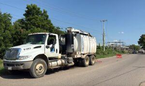 Gobierno de Mazatlán, a través de JUMAPAM, elimina derrame de aguas residuales en El Progreso